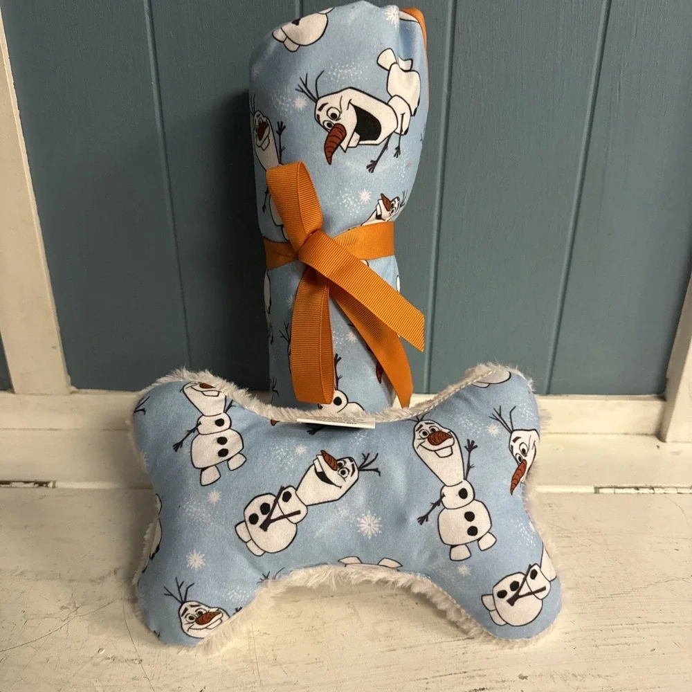 Disney Frozen Plush Olaf Bone Shaped Dog Toy + Small Soft Doggy Pet‎ Blanket